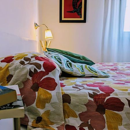 Appartamento Viale Puccini - Free Gated Parking - 3 Minutes From Center 루카 외부 사진